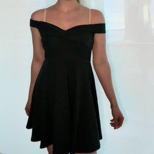 Emerald Green Dress, S, Flare Fit, Off-the-Shoulder Boat Neck